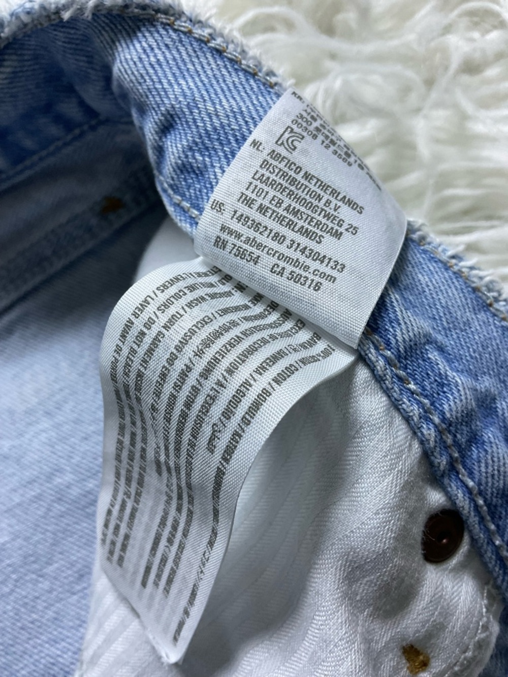 Abercrombie Annie High Rise Shorts - Picture 3 of 4
